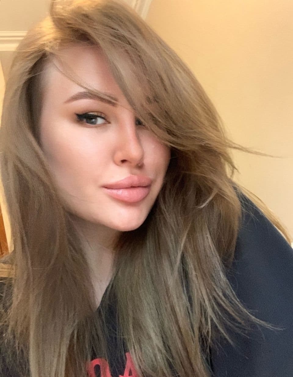 Индивидуалка  СПб Вика Владимирская +7(981)214-21-80 - фото 