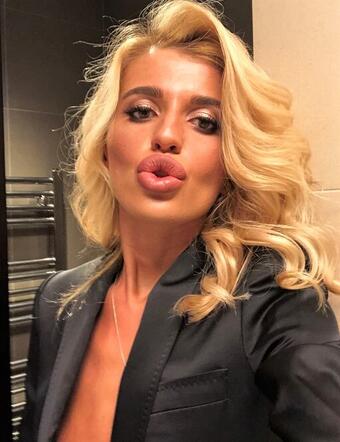 Настя Путана Санкт-Петербурга метро Адмиралтейская +7(981)214-21-80