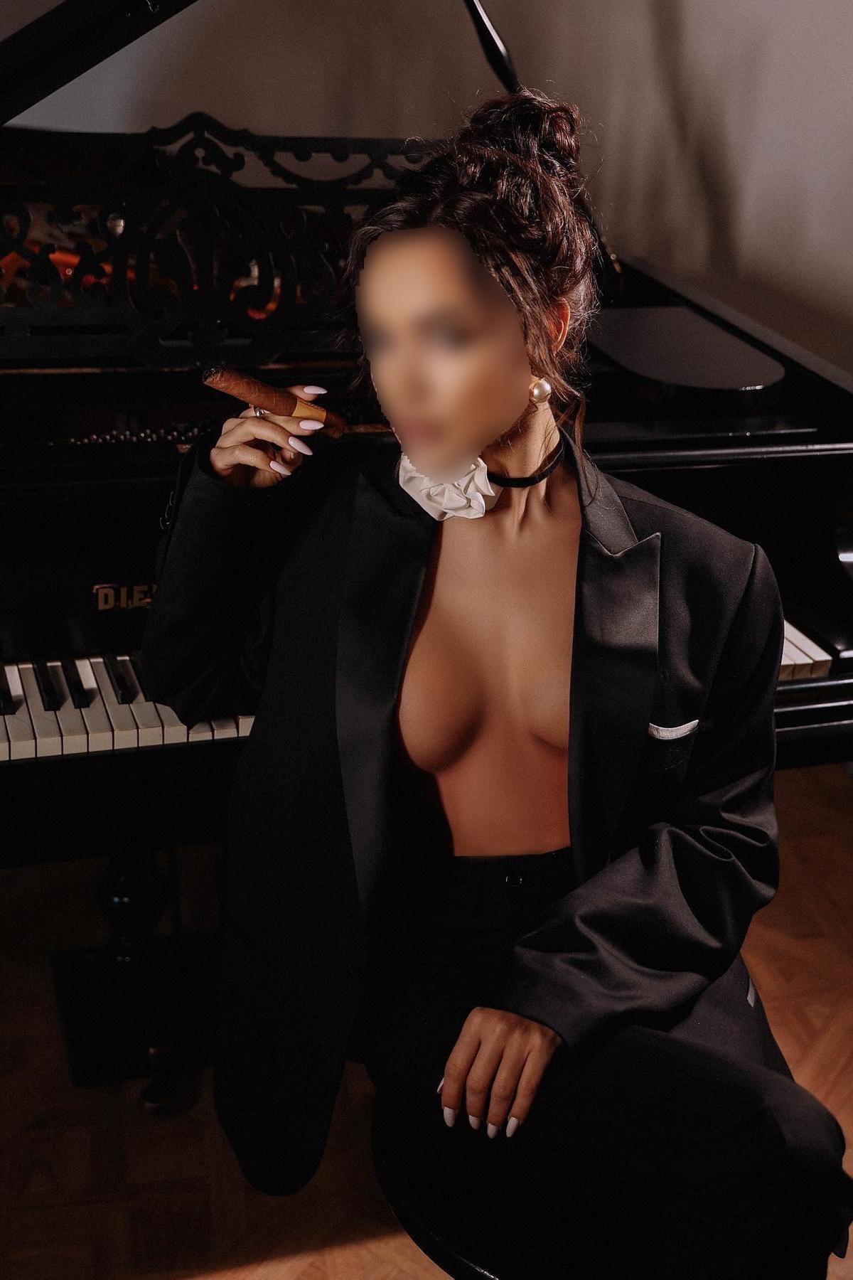 Индивидуалка  СПб Анжела Площадь Александра Невского +7(981)155-42-85 - фото 